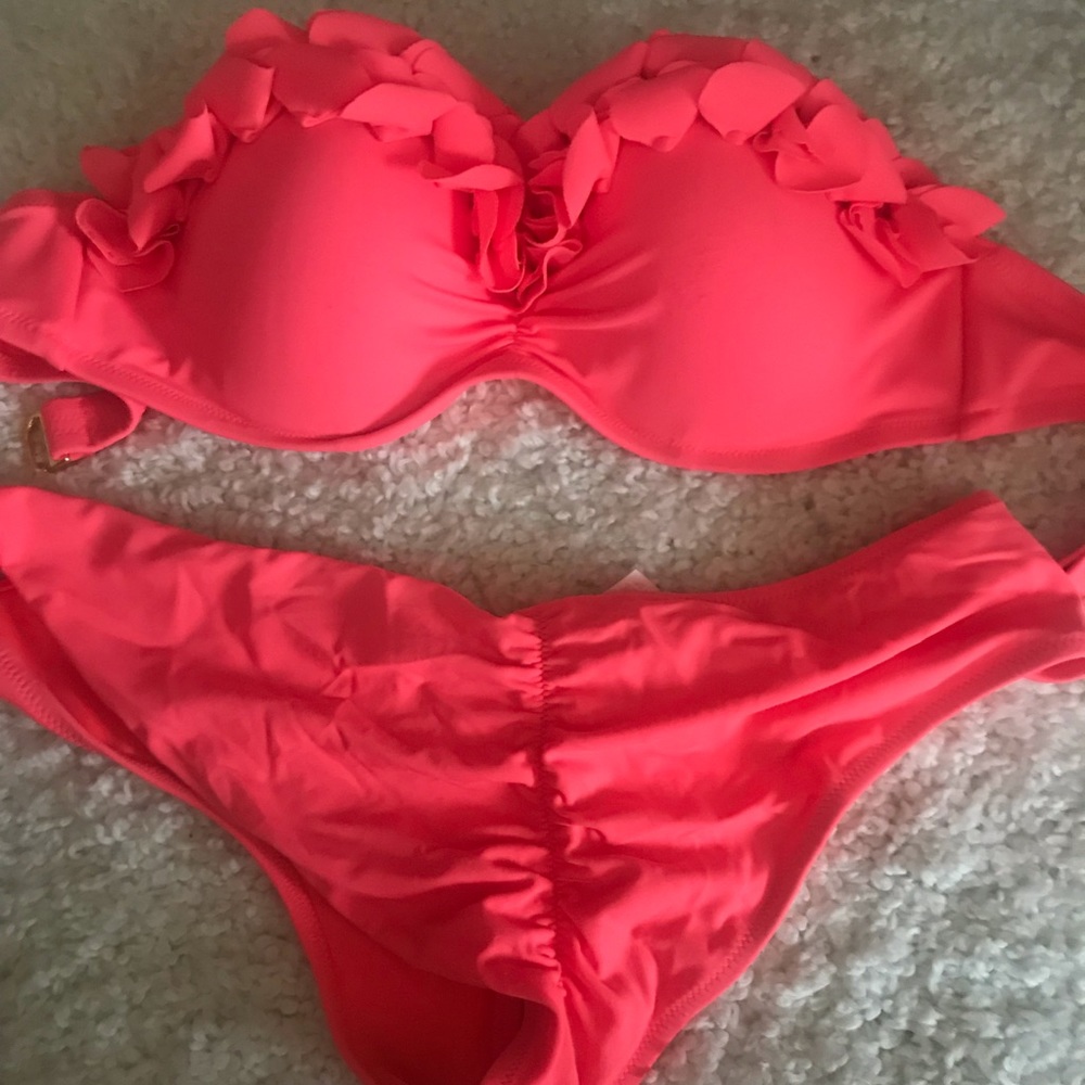 VS neon floral top 34 B ruched bottoms size small